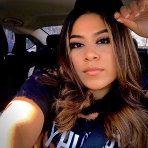 Meet your Posher, Abriana